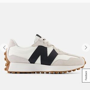 New Balance 327 Sneakers